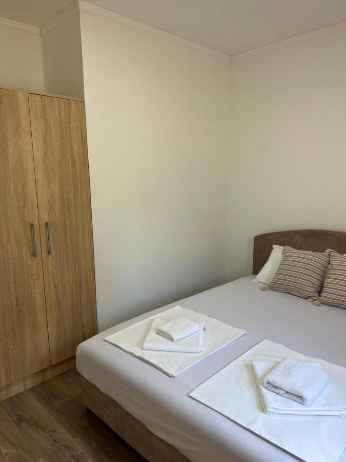 Hidden Villa Apartments Kotor Extérieur photo