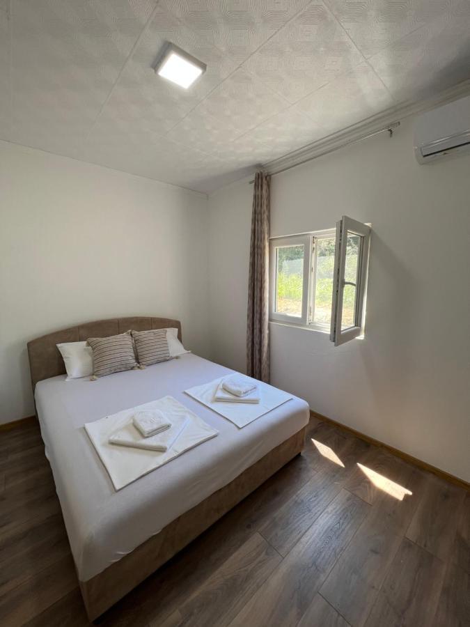 Hidden Villa Apartments Kotor Extérieur photo