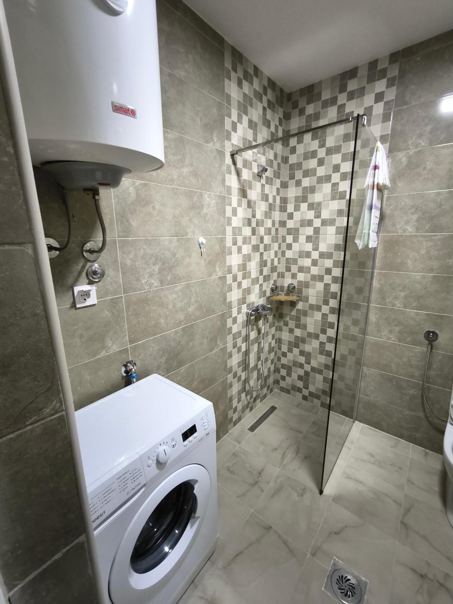 Hidden Villa Apartments Kotor Extérieur photo